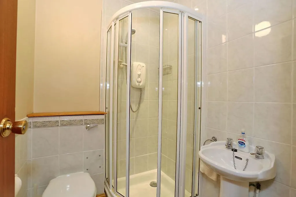 Butlers Guest House Aberdeen