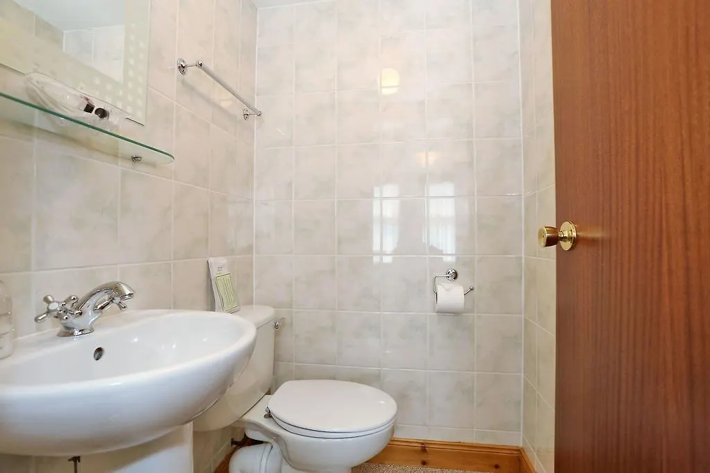 Butlers Guest House Aberdeen