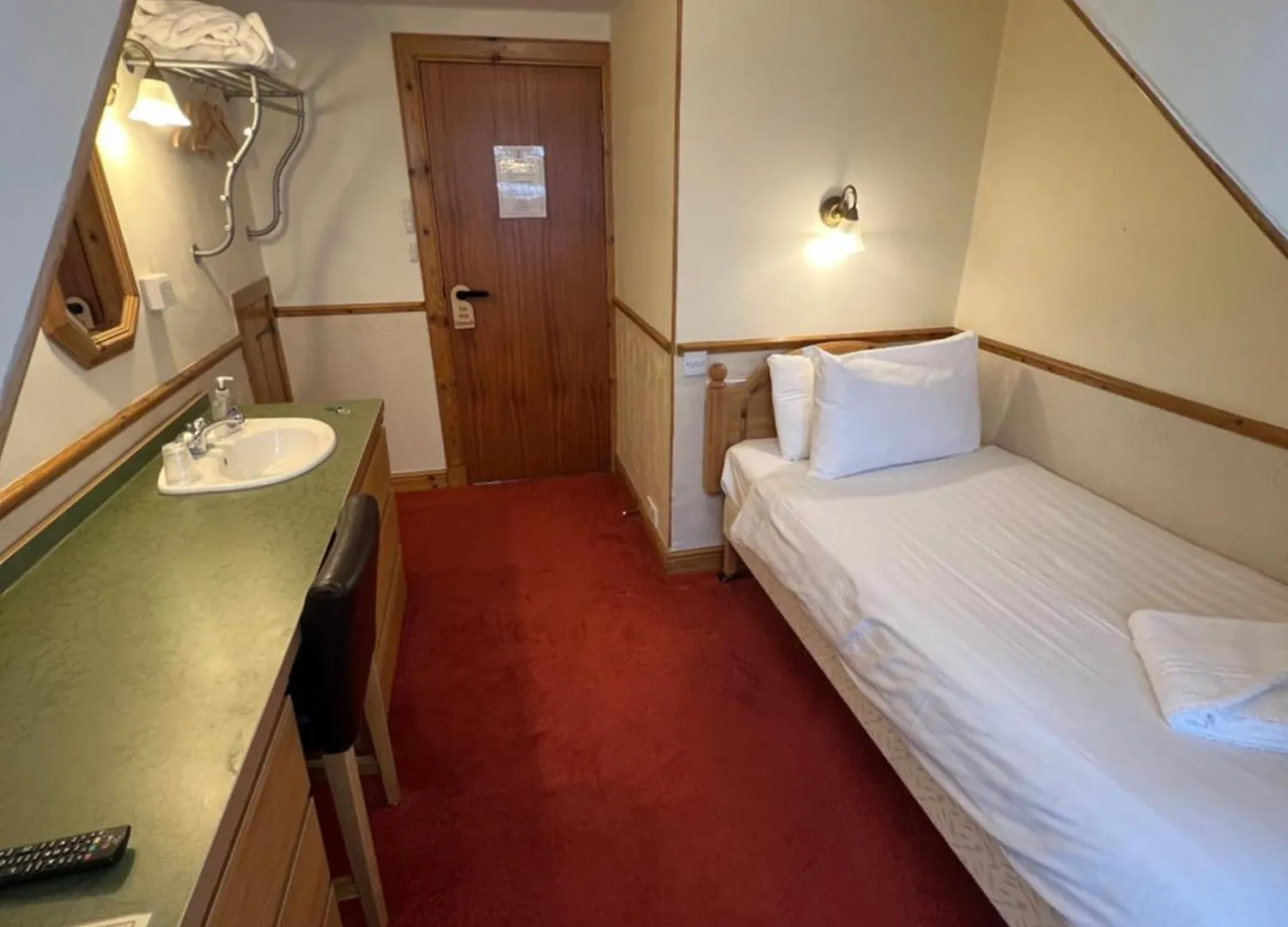Butlers Guest House Aberdeen 3*,  Storbritannien