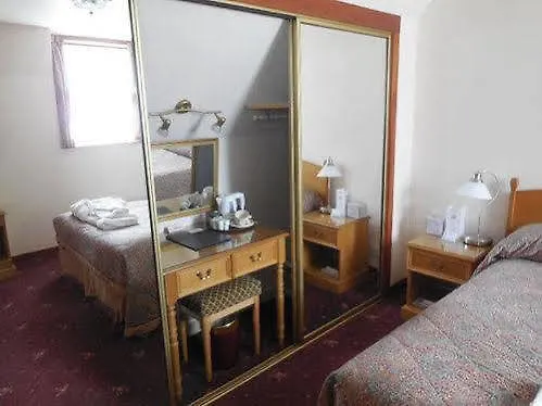 Butlers Guest House Aberdeen
